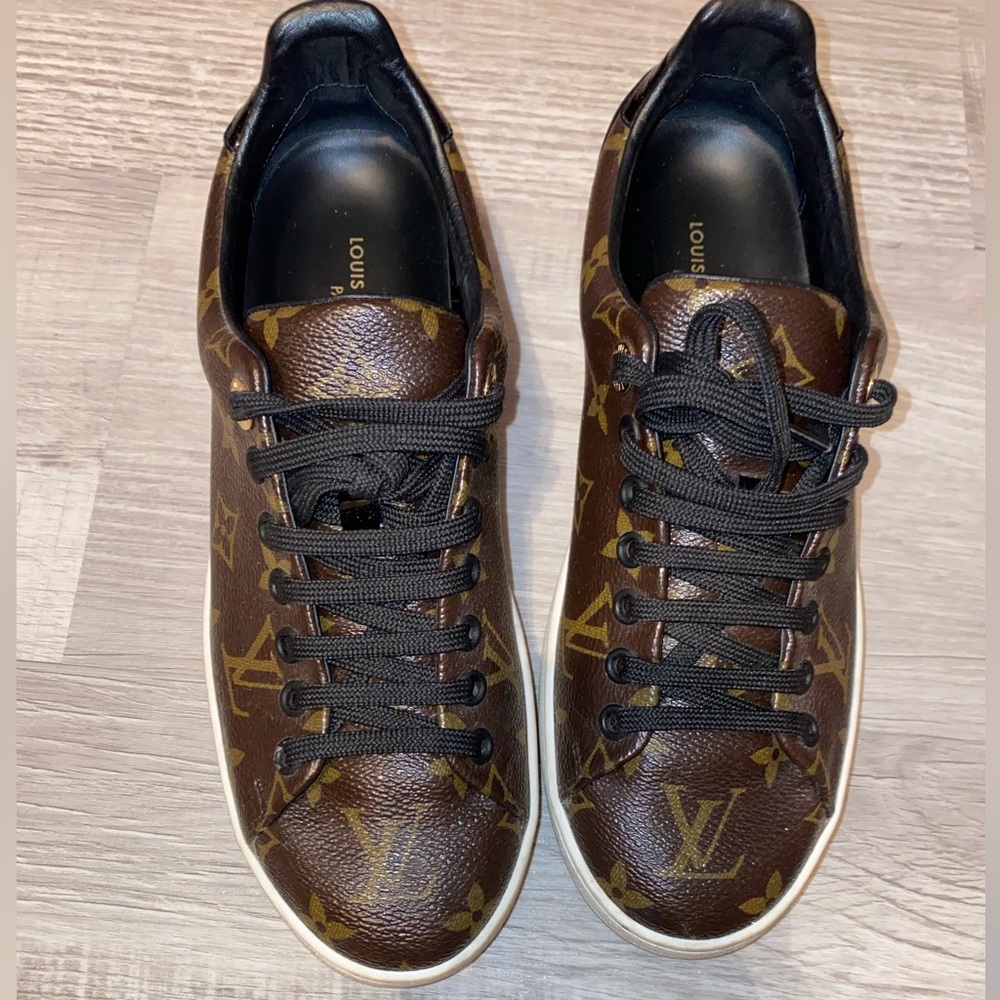 Louis Vuitton FRONTROW SNEAKER